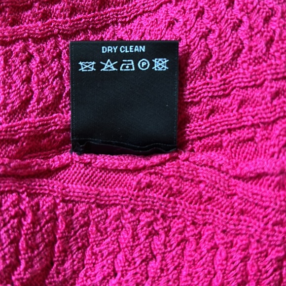 Fine Cable Knit Sweater - Picture 8 of 8